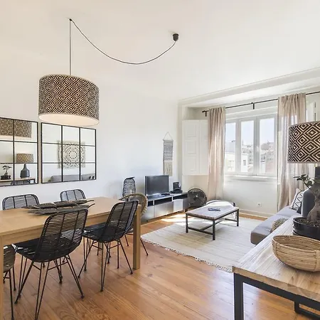 דירה Lovelystay - Bonsai Light And Comfort Flat *